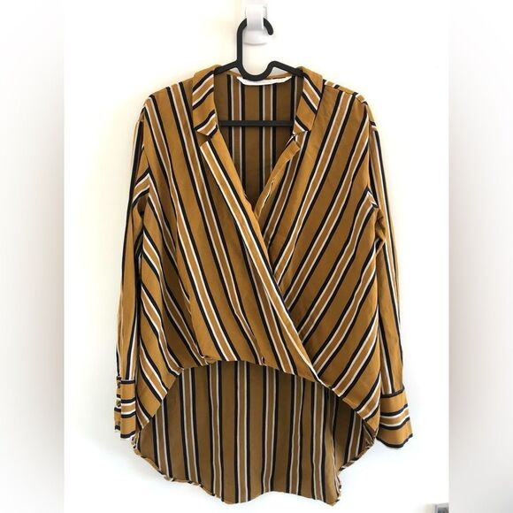 Zara High Low Striped Top Blouse Size XS Extra Small V-neck Excellent Condition - Picture 2 of 9